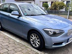 Blau Gebraucht 2012 BMW 116 Urban Line Kleinwagen | 9.595 € (Fairer Preis)