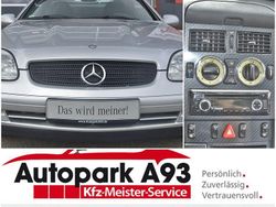 Silber Gebraucht 1999 Mercedes SLK200 Cabrio | 14.350 €