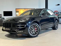 Tiefschwarzmetallic Gebraucht 2015 Porsche Macan Turbo Sport SUV | 35.980 € (Etwas zu teuer)