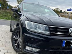 Schwarz Gebraucht 2016 VW Tiguan SUV | 13.000 €