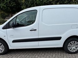 Weiß Gebraucht 2019 Citroën Berlingo Profi Van / Kleinbus | 11.000 € (Fairer Preis)