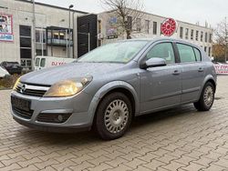 Silber Gebraucht 2004 Opel Astra Elegance Limousine | 1.199 € (Guter Preis)