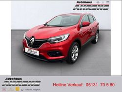 Dezirrot Gebraucht 2021 Renault Kadjar Zen SUV | 18.550 € (Fairer Preis)