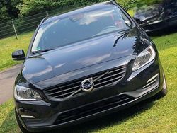Schwarz Gebraucht 2016 Volvo V60 Kinetic Kombi | 8.500 € (Guter Preis)