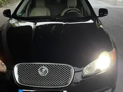 Schwarz Gebraucht 2011 Jaguar XF Luxury Limousine | 5.900 € (Fairer Preis)