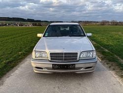 Silber Gebraucht 1999 Mercedes C180 Classic Limousine | 3.280 € (Guter Preis)