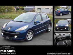 Blau Gebraucht 2008 Peugeot 207 Urban Move Limousine | 1.950 € (Fairer Preis)