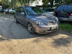 Grau Gebraucht 2009 Mazda 3 Limousine | 6.300 €