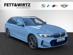 Brooklyn grau metallic Gebraucht 2023 BMW 330e Performance Kombi | 42.200 € (Fairer Preis)