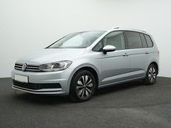 Oyster silver Gebraucht 2024 VW Touran Move Van / Kleinbus | 34.040 € (Fairer Preis)