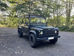 Grün Gebraucht 2004 Land Rover Defender S SUV | 22.890 €