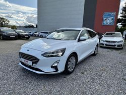 Weiß Gebraucht 2020 Ford Focus Cool & Connect Limousine | 8.599 € (Fairer Preis)