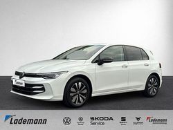 Pure white Gebraucht 2024 VW Golf Goal Limousine | 30.314 € (Teuer)