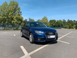 Blau Gebraucht 2012 Audi A1 Attraction Kleinwagen | 7.890 € (Fairer Preis)