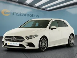 Weiß Gebraucht 2022 Mercedes A200 AMG Limousine | 26.049 € (Fairer Preis)