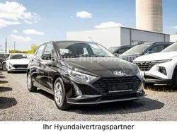 Schwarz Neu 2024 Hyundai i20 Select Limousine | 18.985 € (Fairer Preis)