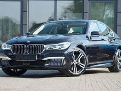 Carbonschwarz metallic Gebraucht 2016 BMW 740 M Sport Limousine | 29.990 € (Superpreis)
