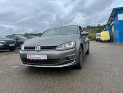 Grau Gebraucht 2015 VW Golf VII LOUNGE Limousine | 13.490 € (Fairer Preis)