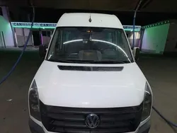 Weiß Gebraucht 2015 VW Crafter Van | 9.500 € (Etwas zu teuer)