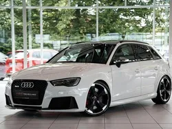 Weiß Gebraucht 2016 Audi RS3 Sportback Sport Kleinwagen | 32.900 € (Etwas zu teuer)