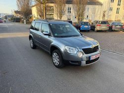 Grau Gebraucht 2011 Skoda Yeti GreenLine SUV | 3.790 € (Guter Preis)