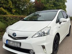 Weiß Gebraucht 2014 Toyota Prius+ Van / Kleinbus | 14.500 € (Fairer Preis)