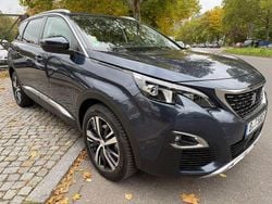 Blau Gebraucht 2019 Peugeot 5008 Allure Van / Kleinbus | 14.500 € (Guter Preis)