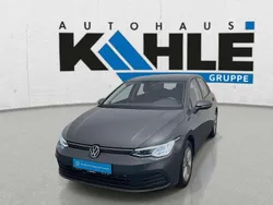 Grau Gebraucht 2024 VW Golf VIII Life Limousine | 22.490 € (Guter Preis)