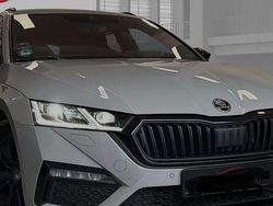 Grau Gebraucht 2021 Skoda Octavia RS Kombi | 31.900 € (Teuer)