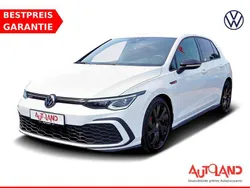 Pure white (metallic) Gebraucht 2022 VW Golf VIII GTI Limousine | 29.950 € (Fairer Preis)