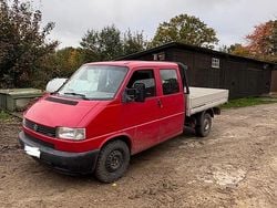 Rot Gebraucht 2003 VW T4 Van | 7.000 € (Etwas zu teuer)