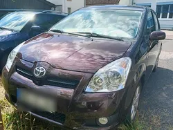 Rot Gebraucht 2008 Toyota Corolla Verso Van / Kleinbus | 7.200 € (Teuer)