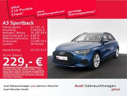Blau Gebraucht 2021 Audi A3 Ambiente Limousine | 22.723 € (Guter Preis)