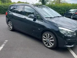 Schwarz Gebraucht 2016 BMW 220 Van / Kleinbus | 12.500 € (Fairer Preis)