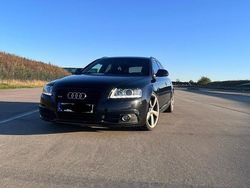 Schwarz Gebraucht 2011 Audi A6 S-Line Kombi | 25.500 €