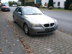 Grau Gebraucht 2005 BMW 523 Limousine | 2.950 € (Superpreis)