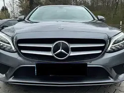Grau Gebraucht 2019 Mercedes C200 Kombi | 18.700 € (Fairer Preis)