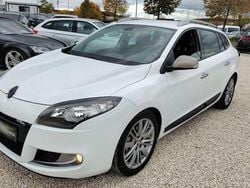 Weiß Gebraucht 2011 Renault Mégane GrandTour Dynamique Kombi | 4.000 € (Fairer Preis)