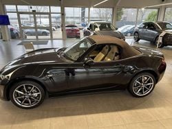 Schwarz Gebraucht 2021 Mazda MX5 Selection Cabrio | 25.800 € (Fairer Preis)