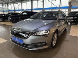Grau Gebraucht 2020 Skoda Superb Style Kombi | 19.740 € (Fairer Preis)