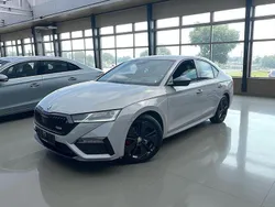 Grau Gebraucht 2021 Skoda Octavia RS Limousine | 24.499 € (Teuer)