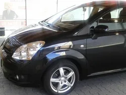 Schwarz Gebraucht 2008 Toyota Verso Travel Van / Kleinbus | 7.640 € (Teuer)