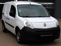 Weiß Gebraucht 2011 Renault Kangoo Basis Van / Kleinbus | 4.990 € (Etwas zu teuer)