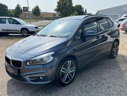 Grau Gebraucht 2015 BMW 220 Active Tourer Sport Line Van / Kleinbus | 11.990 € (Fairer Preis)
