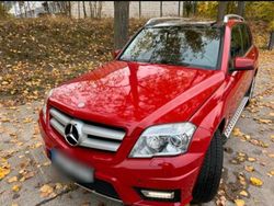 Rot Gebraucht 2011 Mercedes GLK350 SUV | 14.500 €