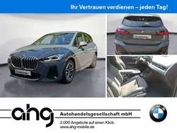 Grau Gebraucht 2024 BMW 218 Active Tourer Performance Van / Kleinbus | 34.930 € (Etwas zu teuer)