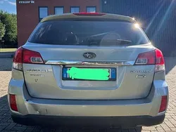 Gebraucht 2014 Subaru Outback Exclusive+ SUV | 4.900 €