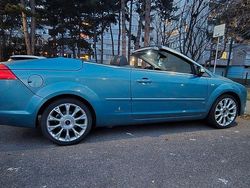 Blau Gebraucht 2007 Ford Focus Cabriolet Trend Cabrio | 2.800 € (Guter Preis)