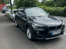 Schwarz Gebraucht 2019 BMW X1 Advantage SUV | 17.500 € (Guter Preis)