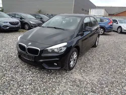 Schwarz Gebraucht 2017 BMW 220 Active Tourer Advantage Van / Kleinbus | 9.900 € (Superpreis)